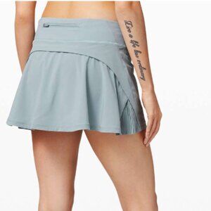 Lululemon Play Off The Pleats Skirt in Blue Cast
